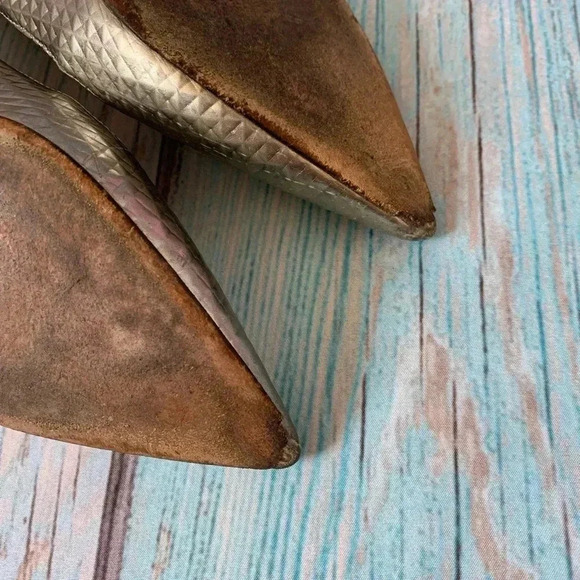 Jimmy Choo silver pointy flats - Picture 12 of 14